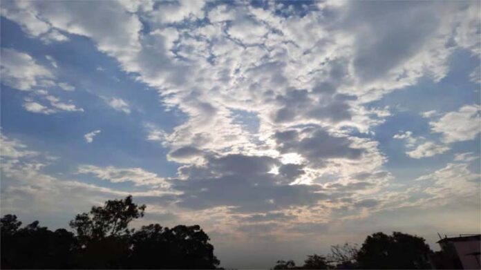 Haryana Weather Update: हरियाणा के 8 जिलों में आज हो सकती है बारिश