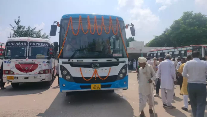 Jind News : सफीदोंवासियों को दिल्ली के लिए मिली ऐसी बस की सुविधा