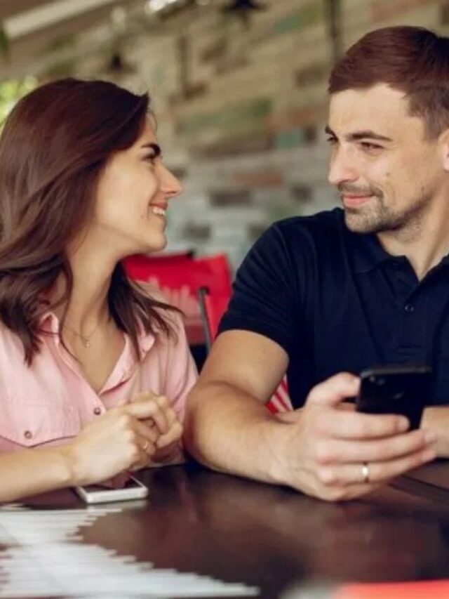 Relationship Tips:  पहली डेट पर आपको कभी नहीं करने चाहिए ये चीज़ें