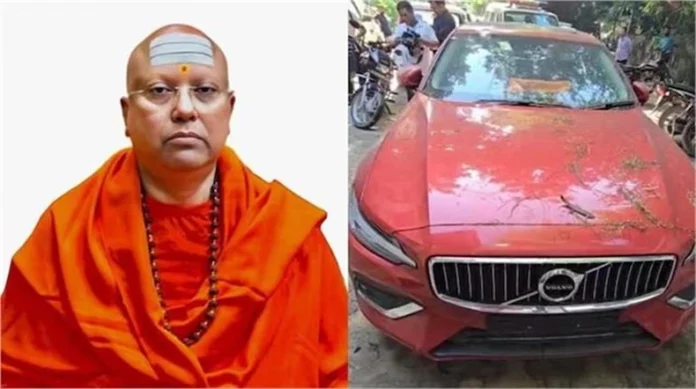 Delhi Crime: वसंतकुंज स्थित आश्रम के स्वामी चैतन्यानंद सरस्वती पर 17 छात्राओं के साथ छेड़छाड़ का आरोप, केस दर्ज