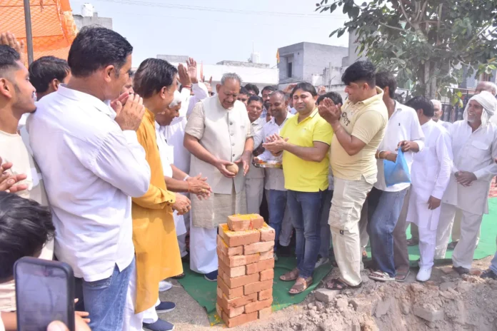 Jind News : सफीदों विधानसभा में विकास कार्यों के लिए धन की नही कोई कमी : रामकुमार गौतम