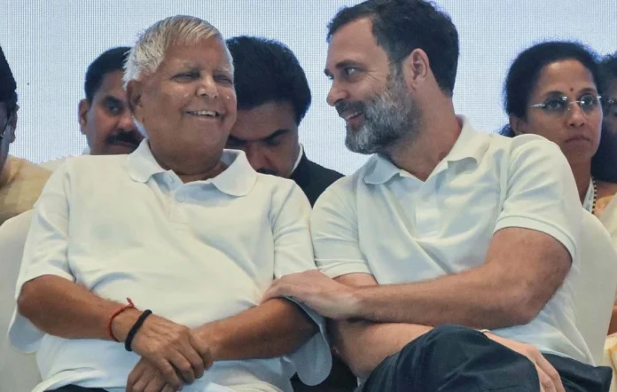 Editorial Aaj Samaaj: रायसीना की सत्ता के लिए लालू-राहुल का रस्सा और कुल्हाड़ी आत्मघाती