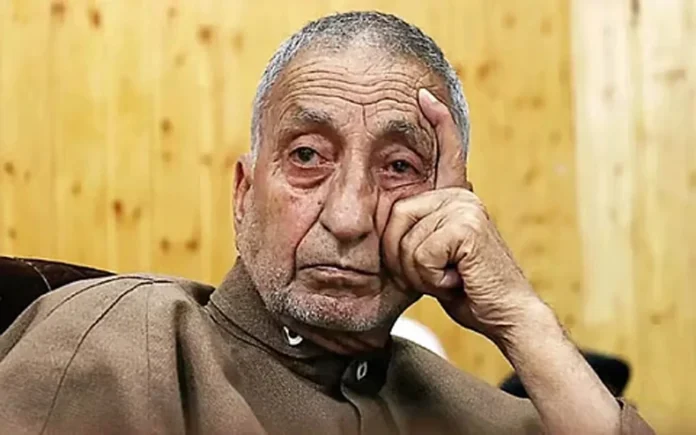J&K Breaking: हुर्रियत नेता अब्दुल गनी भट का 89 वर्ष की आयु में निधन