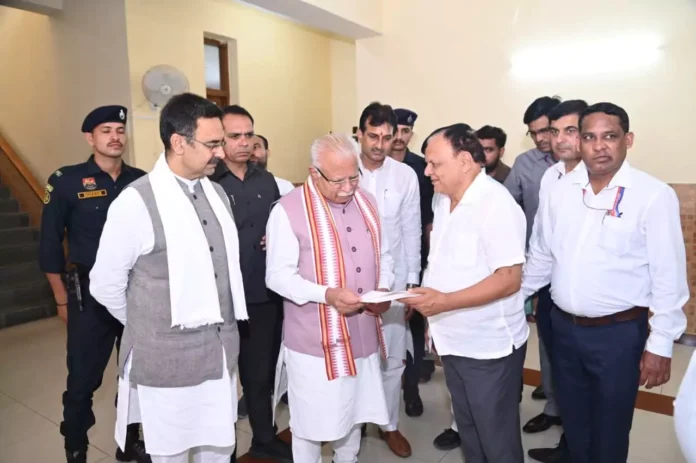 Seva Pakhwada : पाकिस्तान मैच को खेल की भावना से देखना चाहिए : मनोहर लाल खट्टर