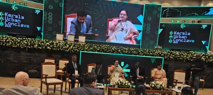 Haryana government is dedicated to spreading the light of development to every section: Mayor Praveen Faridabad News : हरियाणा सरकार हर वर्ग तक विकास की रोशनी पहुंचाने के लिए है समर्पित : मेयर प्रवीण