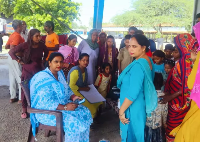 Faridabad News : अति संवेदनशील गांवों में प्रशासन की सक्रियता तेज : डीसी विक्रम सिंह