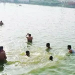 Jind News : सर्वपितृ अमावस्या पर श्रद्धालुओं ने किया पिंडदानc