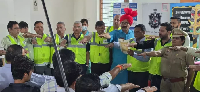 Faridabad News : यातायात पुलिस का उद्देश्य चालान करना नहीं, बल्कि समाज के हर वर्ग को जागरूक करना : इंस्पेक्टर सुनीता