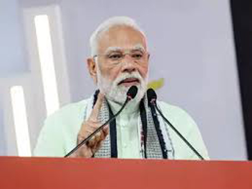 PM Modi Breaking News : आसियान देश साझा मूल्यों की डोर से बंधे हुए : मोदी PM Modi Breaking News : आसियान देश साझा मूल्यों की डोर से बंधे हुए : मोदी