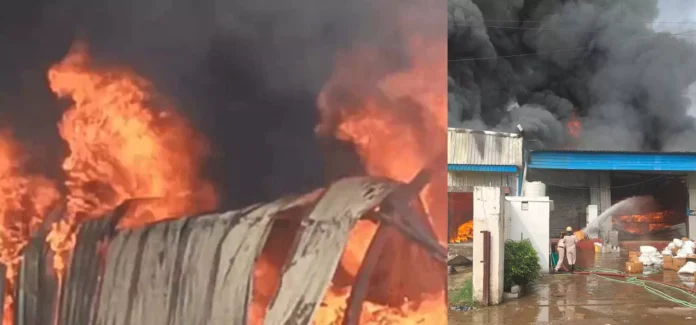 A fire broke out in a clothing warehouse near Binola village.