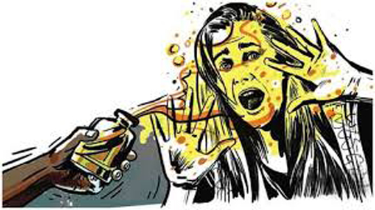Delhi Crime News : दिल्ली में दिनदहाड़े युवती पर एसिड अटैक Delhi Crime News : दिल्ली में दिनदहाड़े युवती पर एसिड अटैक