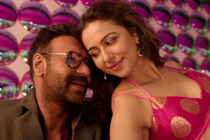 Actors Bold Scene With Younger Actresses: इन एक्टर्स ने पार की उम्र की सारी हदें! 46 साल छोटी हसीना संग दिए बोल्ड सीन, मचा था जबरदस्त बवाल