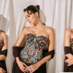 Ananya Panday का कॉर्सेट ब्लाउज और बांधनी साड़ी लुक बना सेंसेशन, Filmfare Awards में जीता हर किसी का दिल