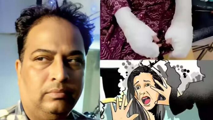 Delhi Acid Attack Case Update: दिल्ली में छात्रा के पिता ने युवकों को फंसाने के लिए रची थी साजिश, झूठा निकला टॉयलेट क्लीनर से एसिड हमले का मामला Delhi Acid Attack Case Update: दिल्ली में छात्रा के पिता ने युवकों को फंसाने के लिए रची थी साजिश, झूठा निकला टॉयलेट क्लीनर से एसिड हमले का मामला