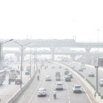 Delhi Pollution Update : प्रदूषण से हांफ रही दिल्ली, नहीं मिल रही राहत