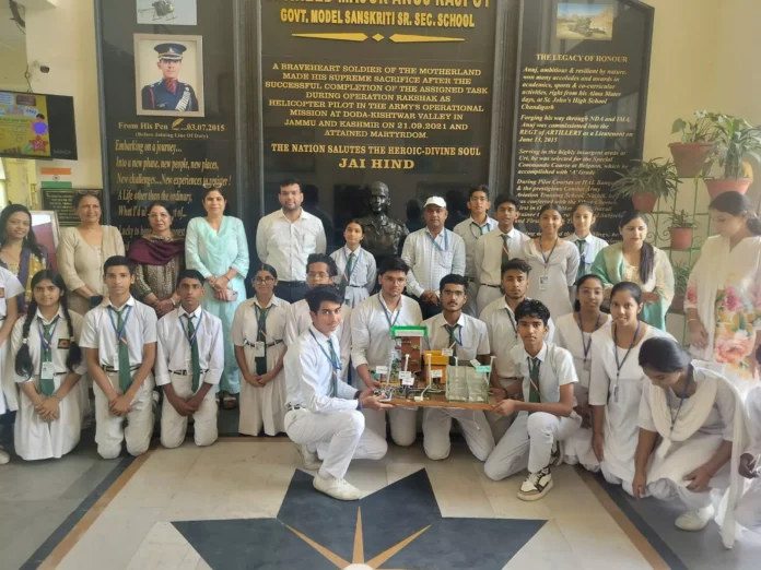 Developed India Buildathon 2025 was organized at Shaheed Major Anuj Rajput Sanskriti Vidyalaya.