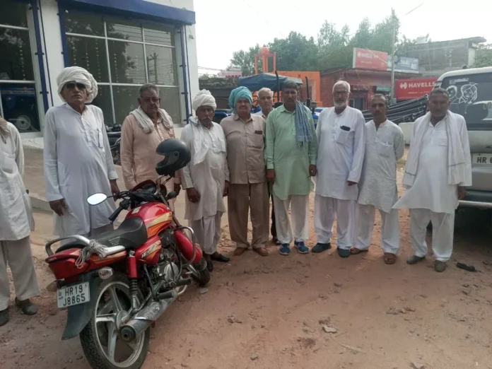 Farmers are upset about defects in their new tractors and have accused the agency of breaking its promises. Farmers are upset about defects in their new tractors and have accused the agency of breaking its promises.