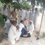 Farmers in Budrai chanted slogans against the electricity company.