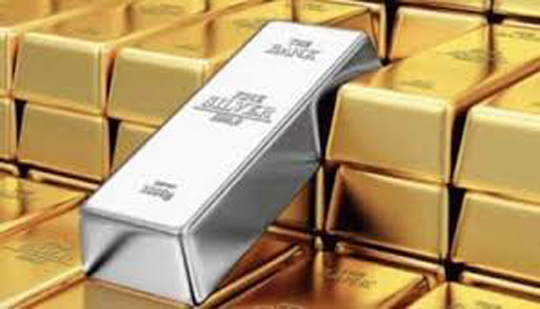 Gold Price Update : सोना एक हजार सस्ता, चांदी 3300 रुपए महंगी Gold Price Update : सोना एक हजार सस्ता, चांदी 3300 रुपए महंगी
