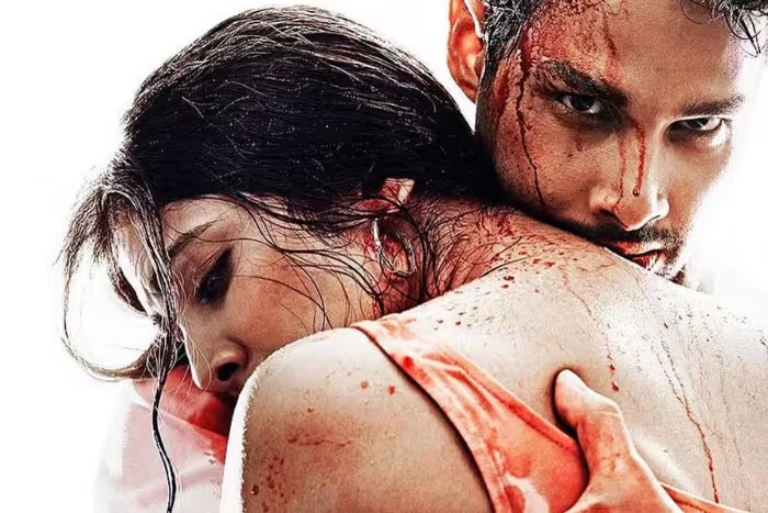 Malavika Mohanan Intimate Scenes