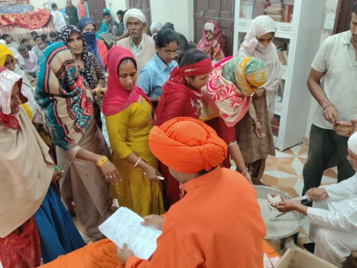 Medicinal kheer distributed to respiratory patients on Sharad Purnima