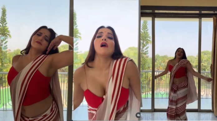 Monalisa Dance Video: Monalisa ने साड़ी में ‘बिजुरिया’ पर लगाया तड़का, डांस देखकर फैंस बोले – आग लगा दी...
