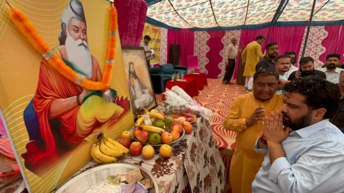 On the occasion of Maharishi Valmiki Jayanti, MP Kartikeya Sharma visited Valmiki Dharamshala in Raipur Rani.