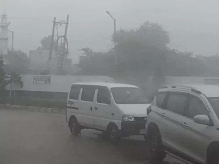 Haryana Weather Update: पंचकूला, अंबाला और यमुनानगर में ओलावृष्टि का अलर्ट