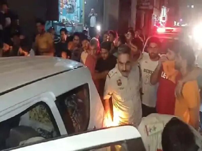 Rohtak News: रोहतक में सेक्स रैकेट का भंडाफोड़, 8 महिलाएं और युवक काबू