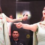 Sapna Choudhary Dance : ‘सॉलिड बॉडी’ पर सपना चौधरी ने मचाया तहलका! स्टेज पर लगाए ऐसे ठुमके कि वीडियो देखते ही दीवाने हुए फैंस
