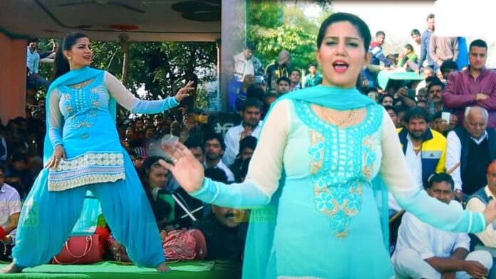 Sapna Choudhary Dance: ‘तेरी आंख्या का यो काजल’ पर सपना चौधरी ने मटकाई ऐसी कमर कि फैंस रह गए हैरान