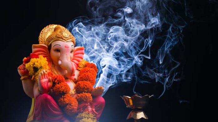 Vinayaka Chaturthi: कब है विनायक चतुर्थी? जानें पूजा विधि और मंत्र