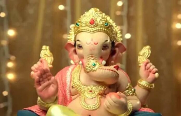 Vinayaka Chaturthi Niyam: विनायक चतुर्थी के दिन भूलकर भी न करें ये गलतियां, नाराज हो सकते हैं विघ्नहर्ता Vinayaka Chaturthi Niyam: विनायक चतुर्थी के दिन भूलकर भी न करें ये गलतियां, नाराज हो सकते हैं विघ्नहर्ता
