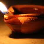 Yam Diya: 18 अक्टूबर को जलाया जाएगा यम का दीया, जानें दिशा और नियम