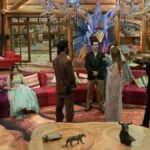Bigg Boss 19 में शुरू हुई कैप्टेंसी की जंग! इन 2 कंटेस्टेंट्स ने संभाली कमान, मृदुल तिवारी की कुर्सी पर लटकी तलवार