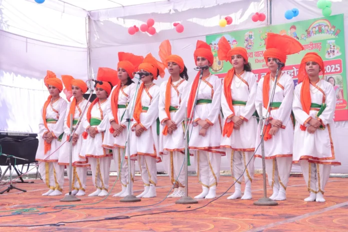 Jind News : बाल भवन में हुई जिलास्तरीय समूहगान प्रतियोगिता