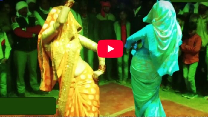 Dulhan Ka Dance : सपना चौधरी का गाना बजते ही दुल्हन ने घूंघट में मचा दिया धमाल – स्टेज पर किया ऐसा डांस कि देखते रह गए सब! Dulhan Ka Dance : सपना चौधरी का गाना बजते ही दुल्हन ने घूंघट में मचा दिया धमाल – स्टेज पर किया ऐसा डांस कि देखते रह गए सब!
