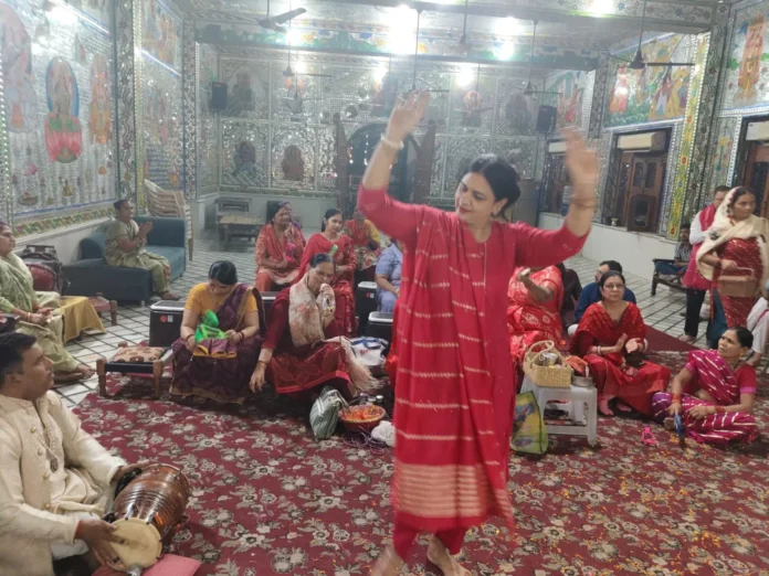 Kartik Month : कार्तिक मास में दीपदान का विशेष महत्व