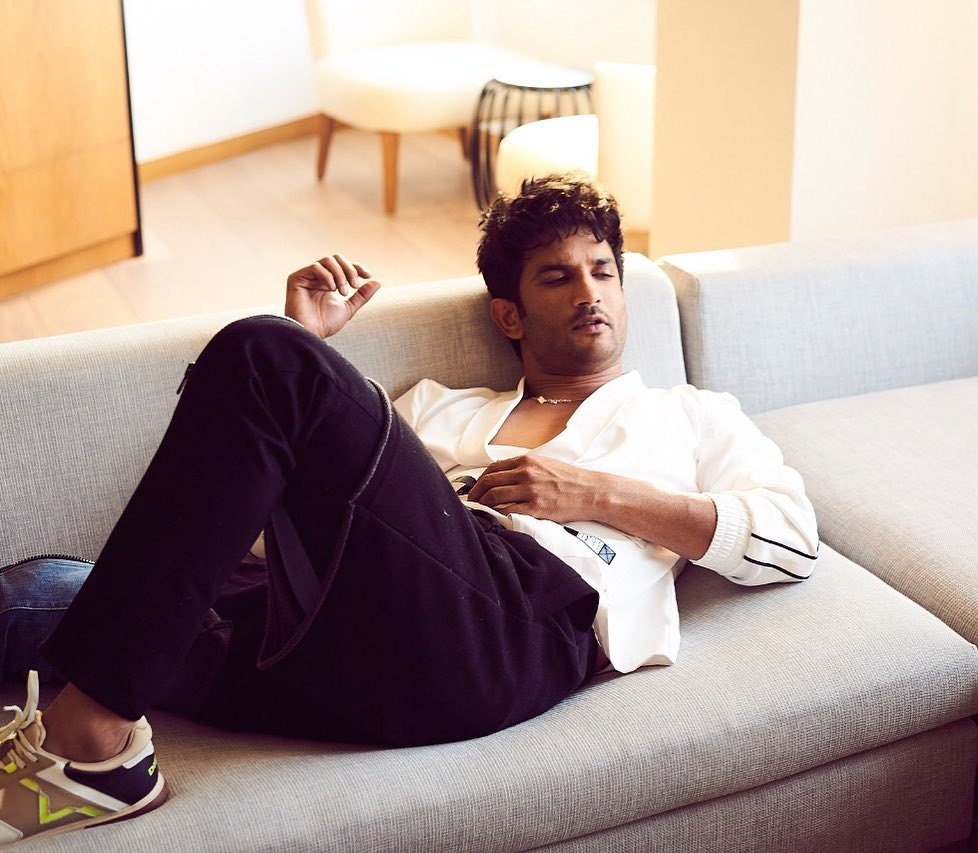 Sushant Singh Rajput Case: CBI रिपोर्ट पर भड़का सुशांत का परिवार, कहा– 'रिया को बचाने के लिए रची गई साजिश