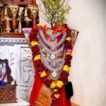 Tulsi Vivah: तुलसी विवाह के दिन इस तरह करें मां तुलसी का श्रृंगार
