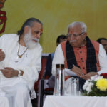 Geeta Mahotsav: करनाल में जिला स्तरीय महोत्सव का शुभारंभ, मनोहर लाल बोले- कर्म करते हुए आगे बढ़ो 