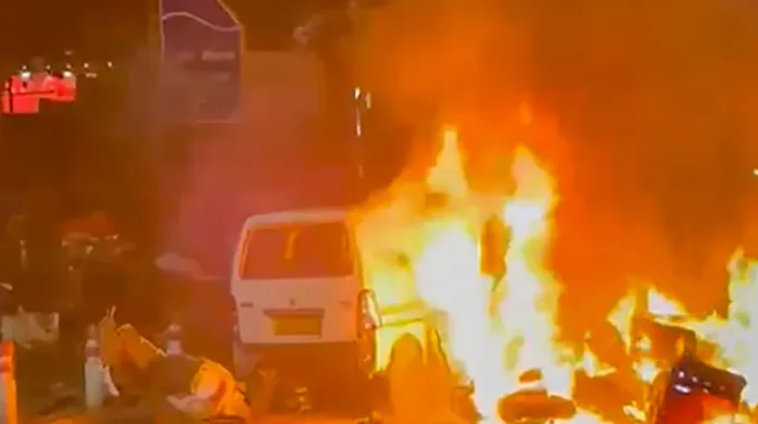 A massive explosion occurred near the Red Fort in Delhi, injuring several and killing several others.