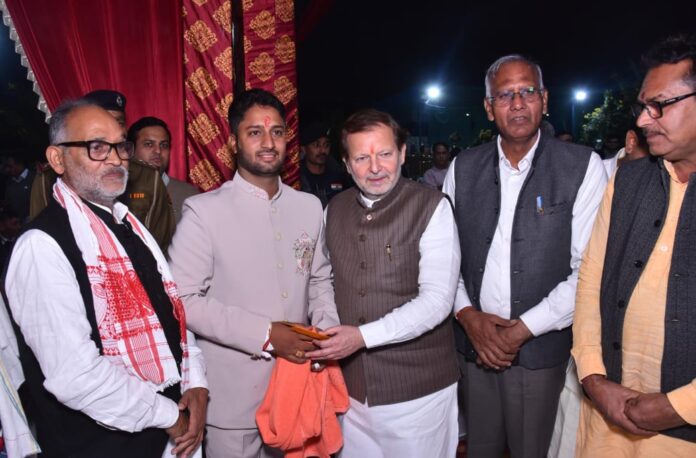 Arvind Sharma बोले - देश की अर्थव्यवस्था को कमजोर बताने वालों के आरोपों पर 'यह आंकड़ा' करारा जवाब