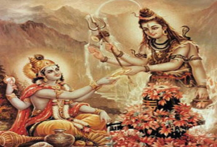 Baikunth Chaturdash: बैकुंठ चतुर्दशी 4 नवंबर को, जानें एकसाथ क्यों जरूरी है भगवान विष्णु और शिव पूजा Baikunth Chaturdash: बैकुंठ चतुर्दशी 4 नवंबर को, जानें एकसाथ क्यों जरूरी है भगवान विष्णु और शिव पूजा