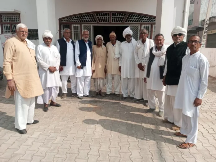 Bhakiyu enraged over vacant posts in the Revenue Department, threatens agitation if compensation is not released soon Bhakiyu enraged over vacant posts in the Revenue Department, threatens agitation if compensation is not released soon