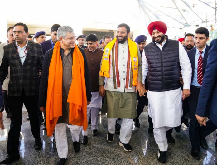 CM Nayab Saini ने विपक्ष पर साधा निशाना, बोले विपक्ष ने पिछले 70 साल में राजनीति के अलावा कुछ नहीं किया