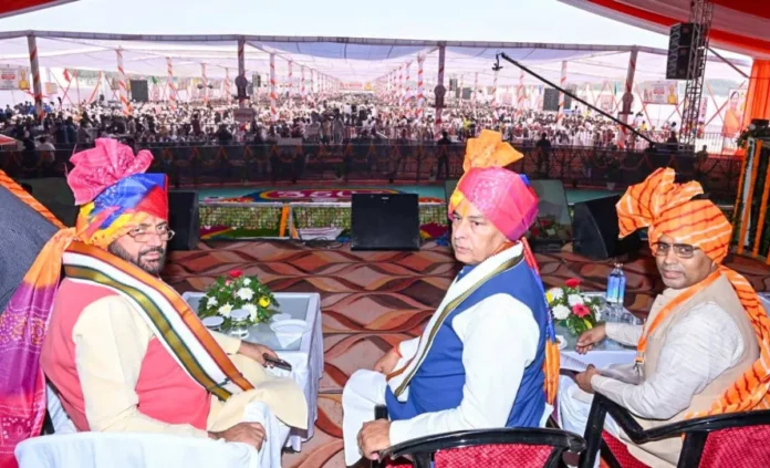 दादा कुशाल सिंह दहिया के बलिदान दिवस कार्यक्रम में पहुंचे सीएम सैनी, 'दादा' के नाम पर की कईं घोषणाएं 