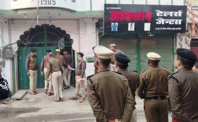 Delhi Blast Update : फरीदाबाद में एसईटी लगातार सक्रिय, जांच के दौरान मस्ज़िद से पांच किलो संदिग्ध सफेद पाउडर बरामद