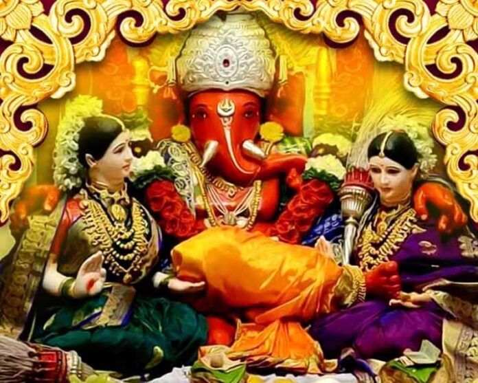 Vinayak Chaturthi: विनायक चतुर्थी पर करें गणेश चालीसा का पाठ, घर में आएगी सुख-समृद्धि