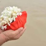 Ganga Mein Asthi Visarjan: जानें गंगा में ही क्यों बहाई जाती हैं अस्थियां